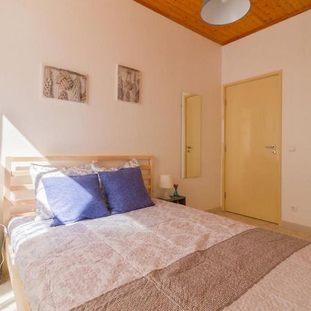 Casa Confortavel No Centro Da Cidade Фигейра да Фош Екстериор снимка