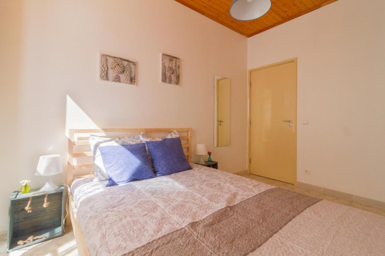 Casa Confortavel No Centro Da Cidade Фигейра да Фош Екстериор снимка